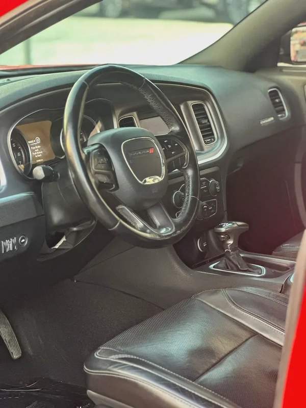 دودج تشارجر 2019 مواصفات امريكية sxt بحالة جيدة