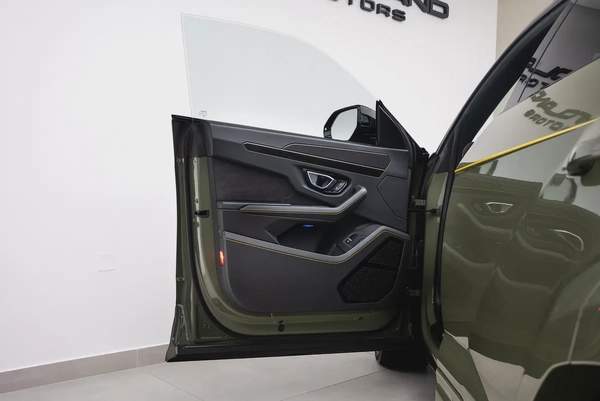 2021 LAMBORGHINI URUS BY MANSORY