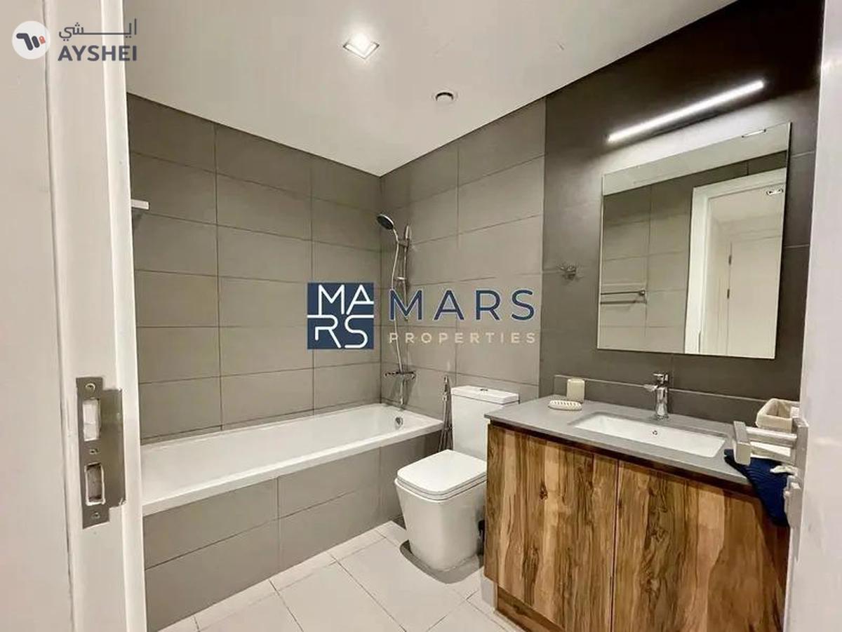 "Two-Bedroom Apartment in Al Mamsha Sharjah: Luxury Living with Gym, Pool, and Free Parking"-4-4