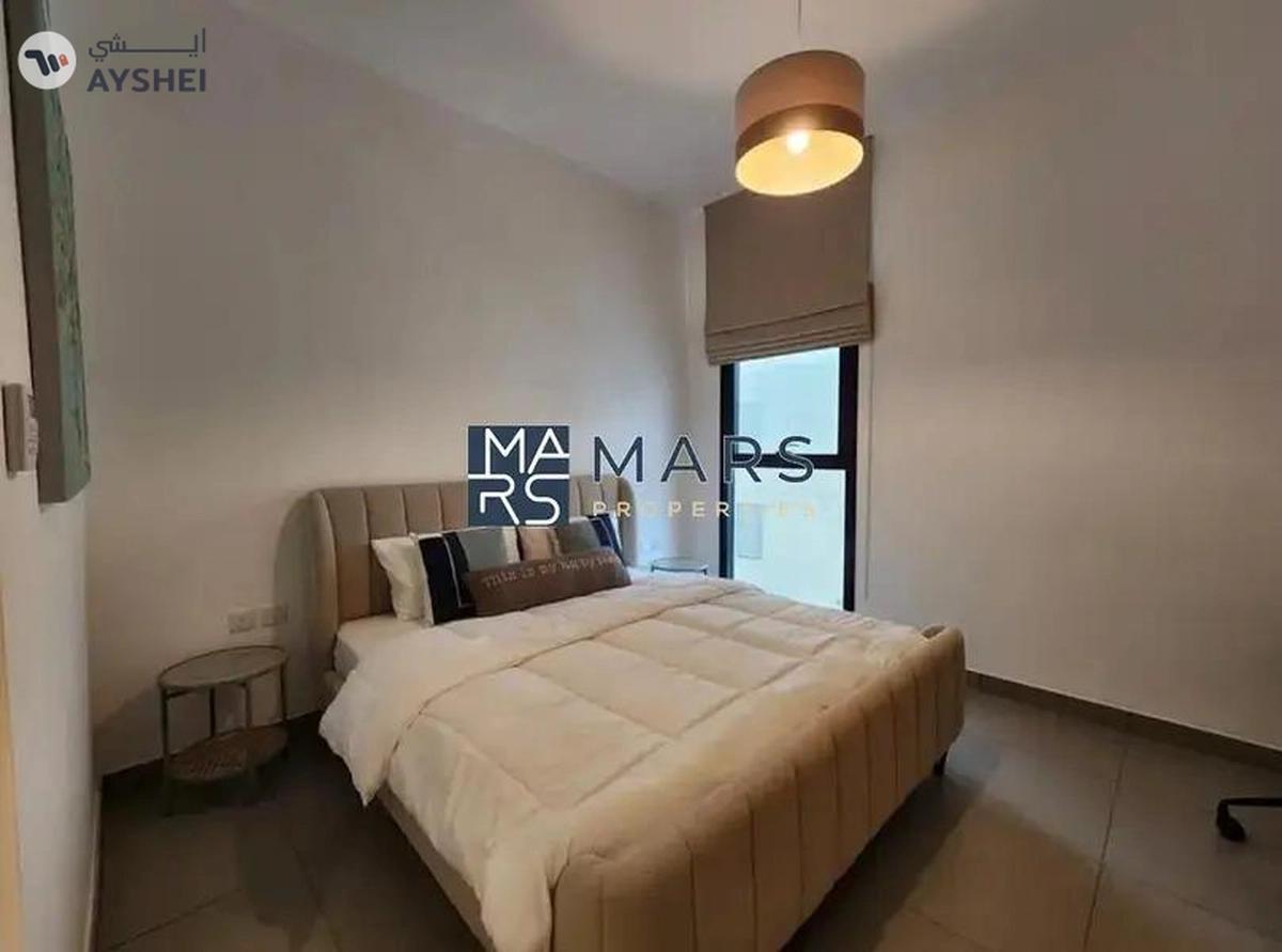 Amazing 1 Bhk | viewing pool | luxurious. . . . . . . . . . . waiting for view-4-4