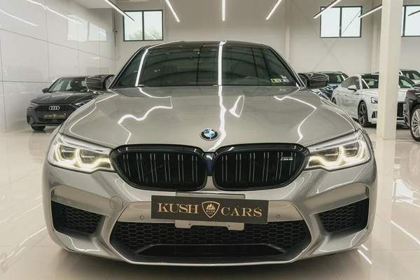 BMW - M5 2018 MODEL - FRESH AMERICAN SPECS EXCELLENT CONDITION