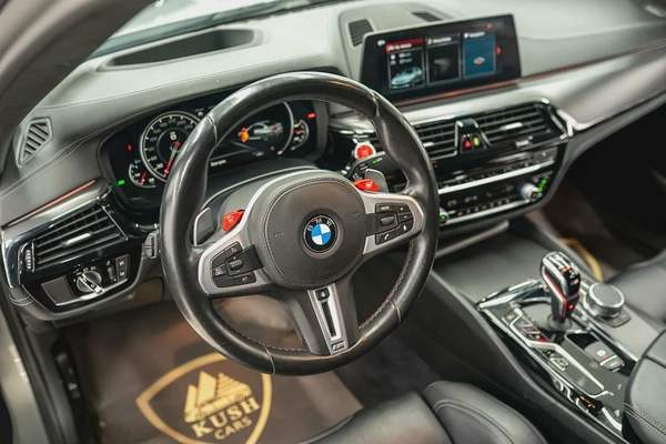 BMW - M5 2018 MODEL - FRESH AMERICAN SPECS EXCELLENT CONDITION