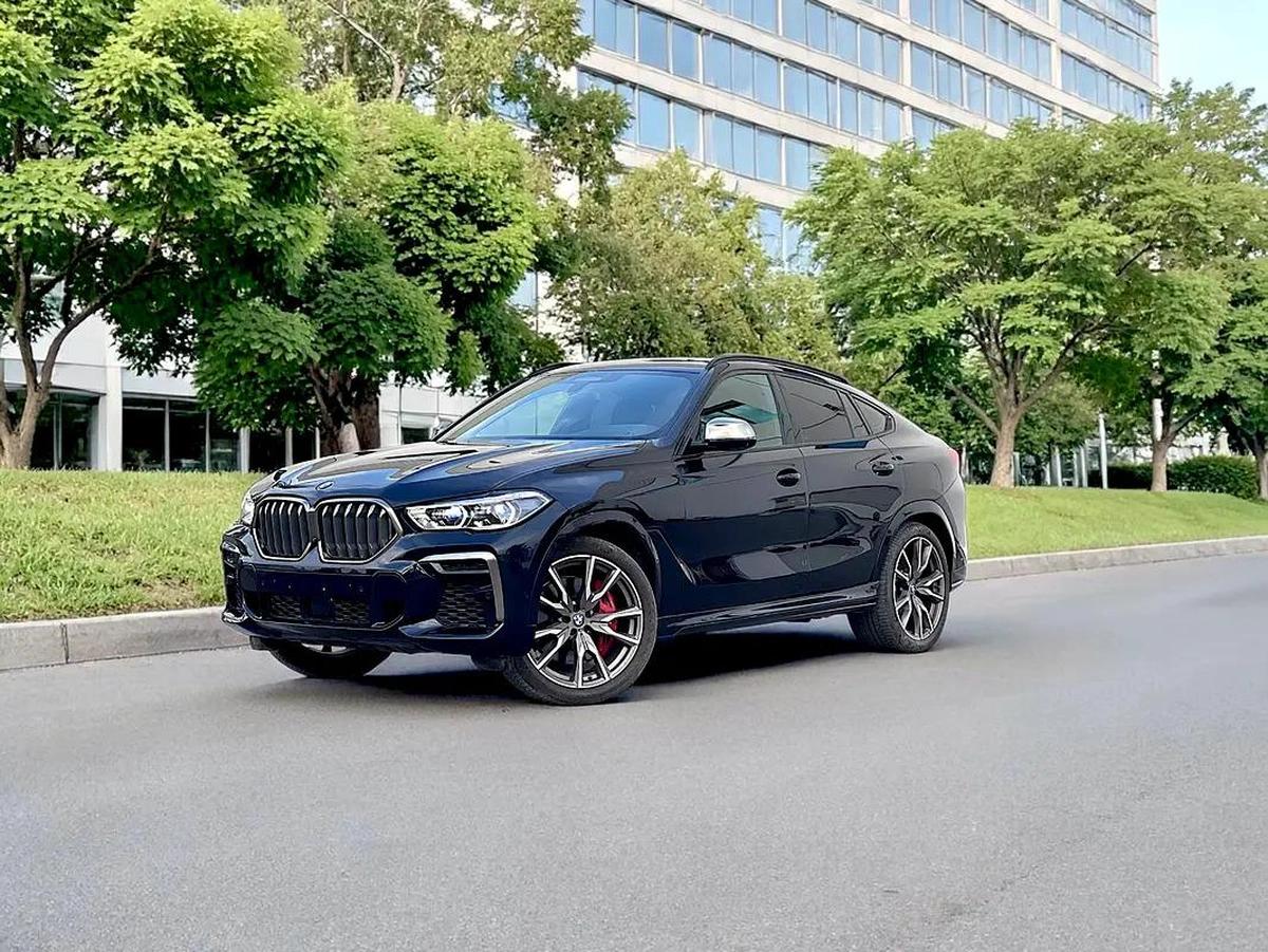BMW X6 50i M Sport 2022 - Korean Specs - Excellent Condition | Low Milage | under wa-0-0