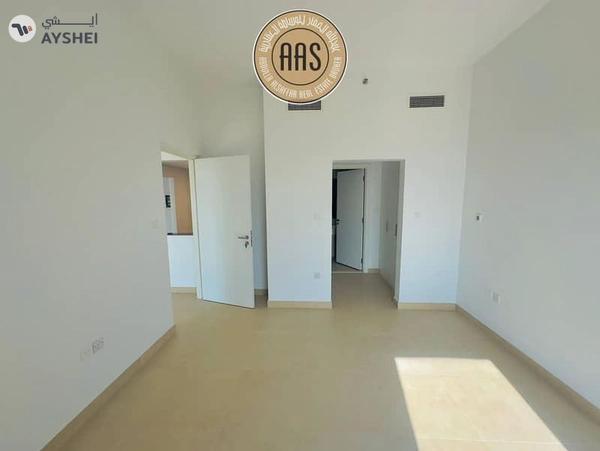BRAND NEW 2BHK UNFURNISHED FLAT|PAYMENT OPTIONS AVAILABLE|WALKING DISTANCE