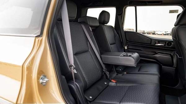 Toyota Prado TOYOTA PRADO 250 WX+ LUXURY 2.4P AT MY2025- SAND