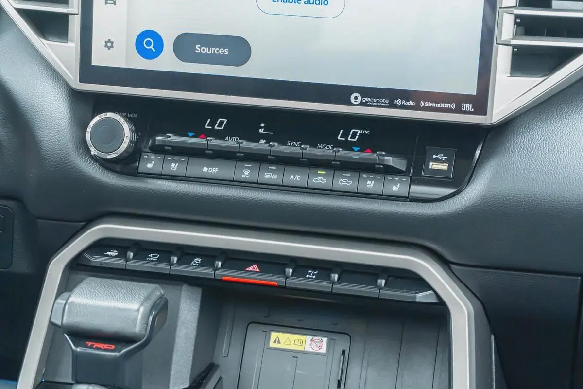 2024 Toyota Tundra Crewmax Limited - American Specs - Brand New-14-14