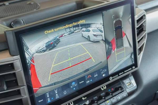 2024 Toyota Tundra Crewmax Limited - American Specs - Brand New