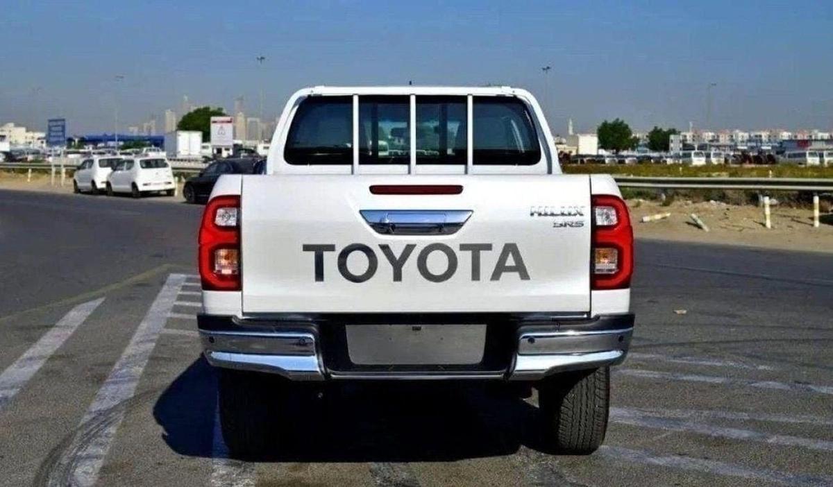 Toyota Hilux HILUX SR5 4.0LM V6 PETROL-4-4
