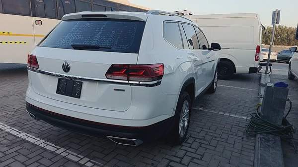 For Sale: 2021 Volkswagen Teramont – GCC Specs Model: 2021 Mileage: 68,000 KM Specification: GCC Con