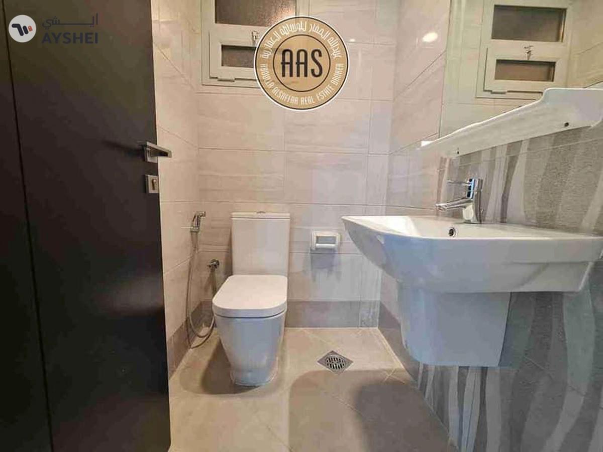 Chiller Free Spacious Huge 1BR with All Amenities-8-8