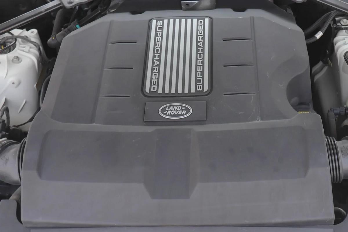Land Rover Range Rover 2015-5-5