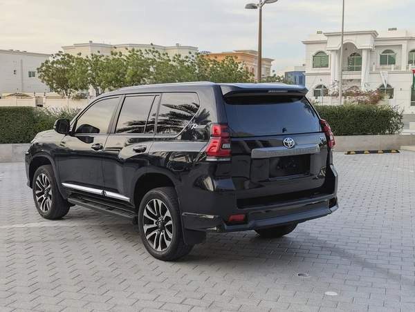2023 Toyota Prado TXL - V4 2.7L - GCC Specs - Like New