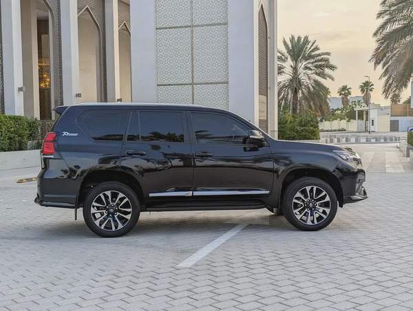 2023 Toyota Prado TXL - V4 2.7L - GCC Specs - Like New