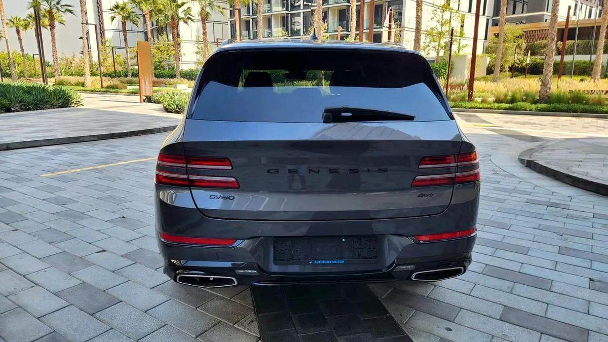 2021- Genesis GV 80 -AWD-Full option -Excellent Condition-8-8