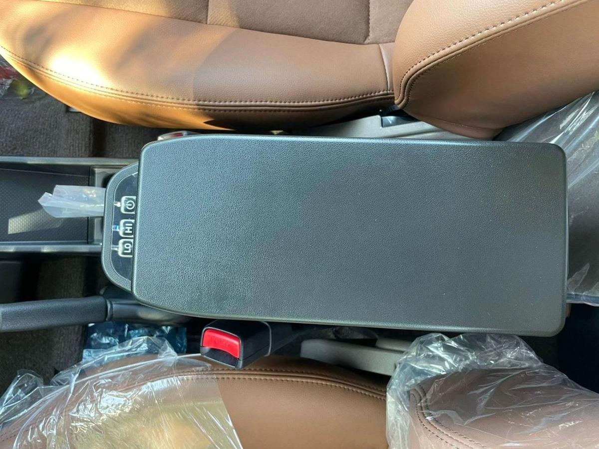 Toyota Land Cruiser TOYOTA LANDCRUISER LC76 2.8 DIESEL MODEL YEAR 2026-6-6