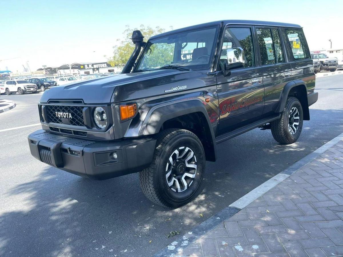 Toyota Land Cruiser TOYOTA LANDCRUISER LC76 2.8 DIESEL MODEL YEAR 2026-12-12