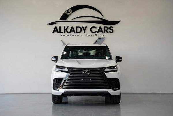 LEXUS LX600 SIGNATURE 2025 | 3.5L | ZERO KM | GCC | FULL OPTIONS