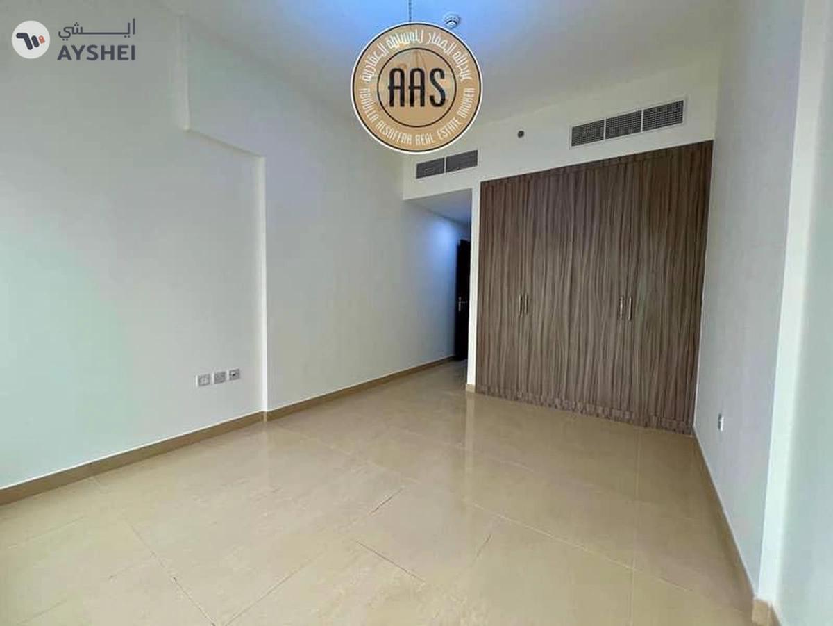 Near to pond park like a new 2bhk with Balcony Wardrobes-9-9