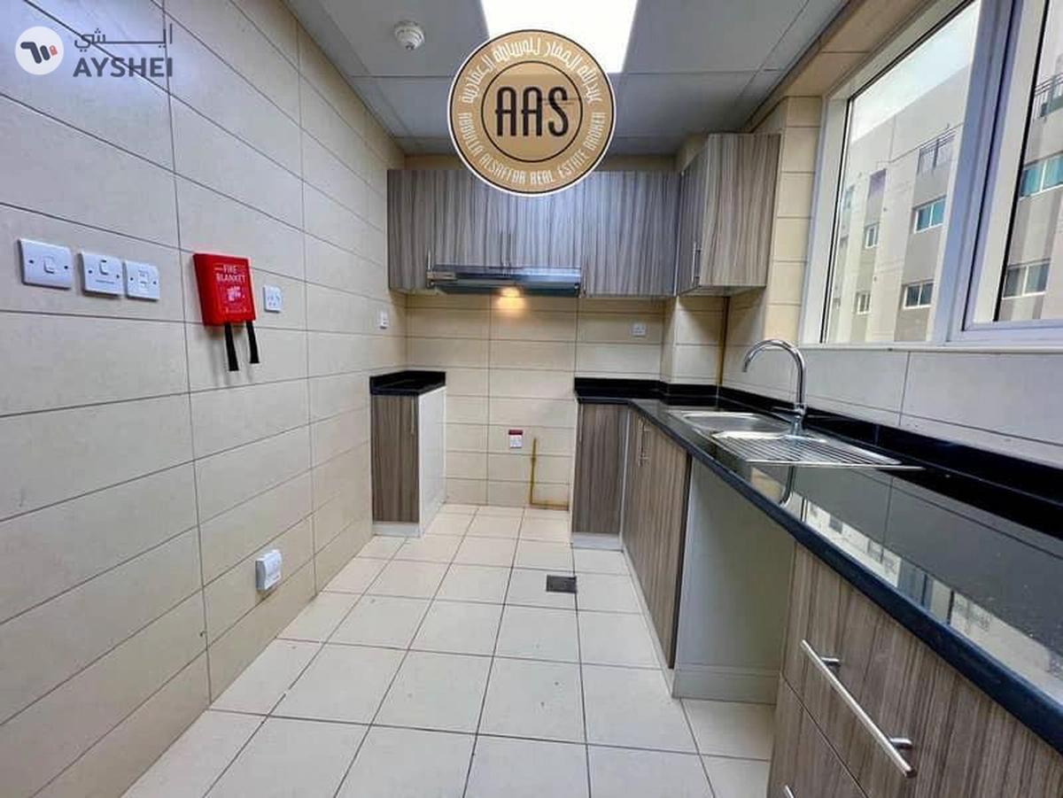 Near to pond park like a new 2bhk with Balcony Wardrobes-1-landscape