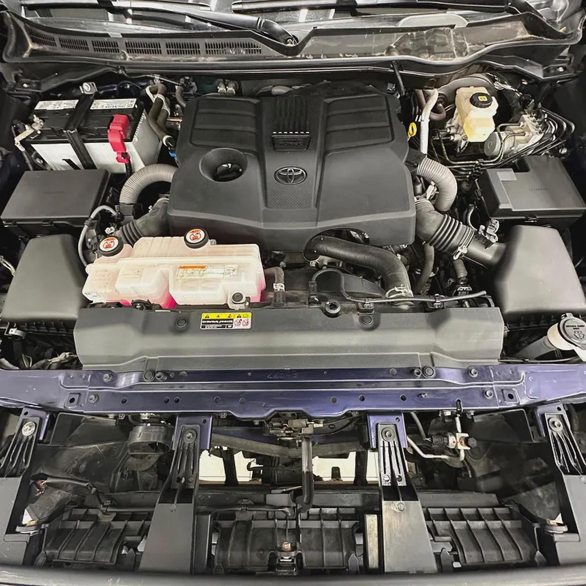 2024 Toyota Tundra Limited-11-11