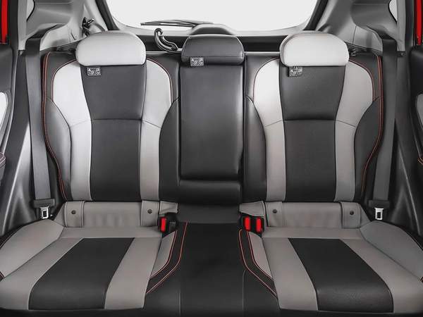 1,149 AED / 60 months | 0% DP | 2019 Subaru XV Premium / Full Subaru Service History