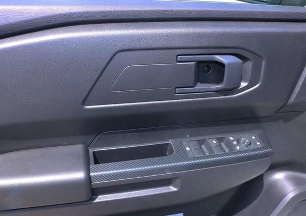 Mitsubishi L200 2025 Mitsubishi L200 / Triton GLX 4WD 2.4L Diesel MT High Line