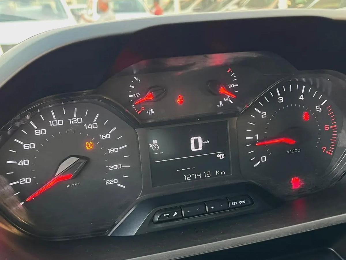 Peugeot Partner Origin Van 2022 - GCC Specs - Business Ref#810-6-6