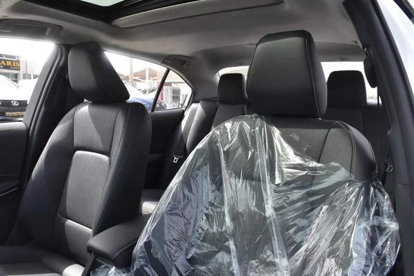 TOYOTA COROLLA HYBRID 2025 | WHITE