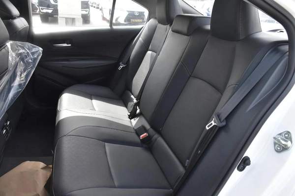 TOYOTA COROLLA HYBRID 2025 | WHITE