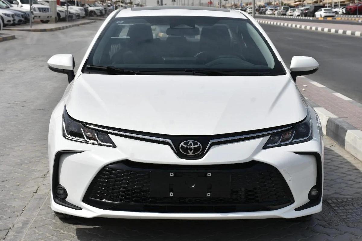 TOYOTA COROLLA HYBRID 2025 | WHITE-6-6