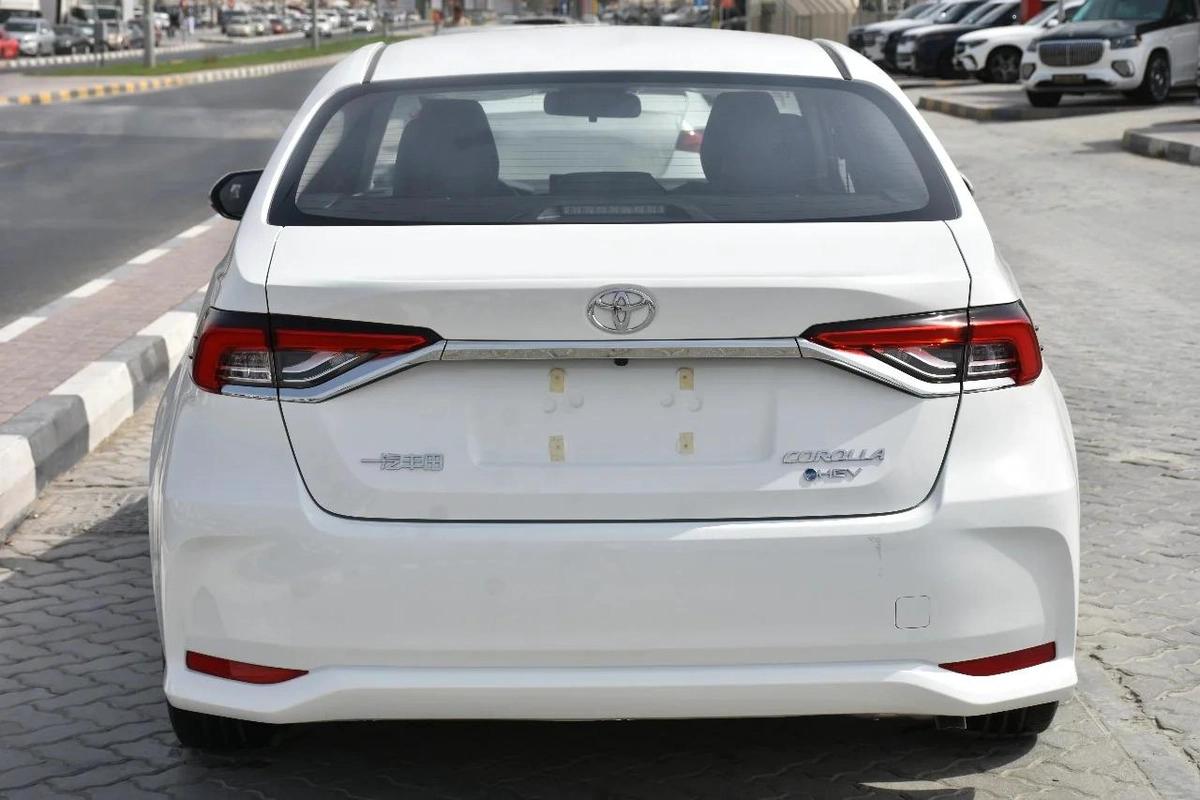 TOYOTA COROLLA HYBRID 2025 | WHITE-9-9