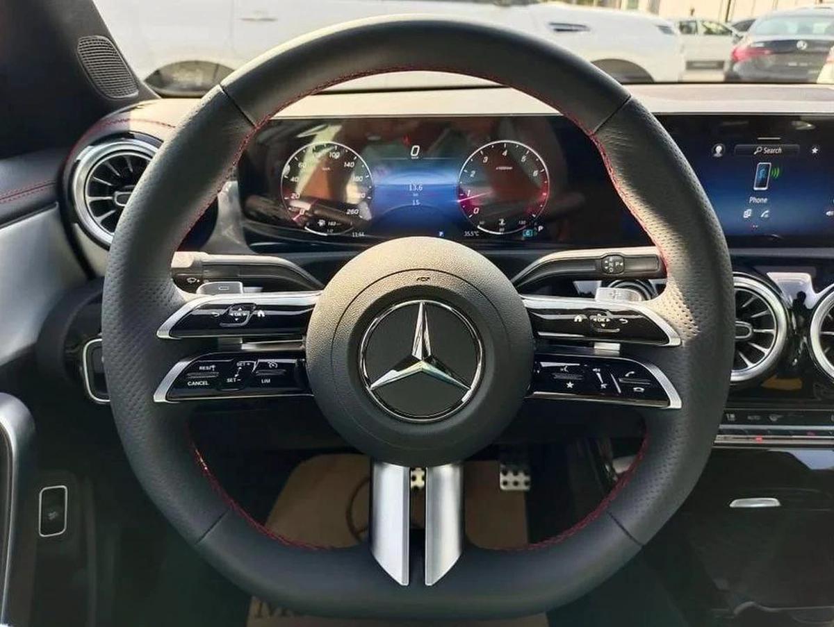 Mercedes-Benz CLA 200 AMG 5 years Warranty 2025 GCC-2-2