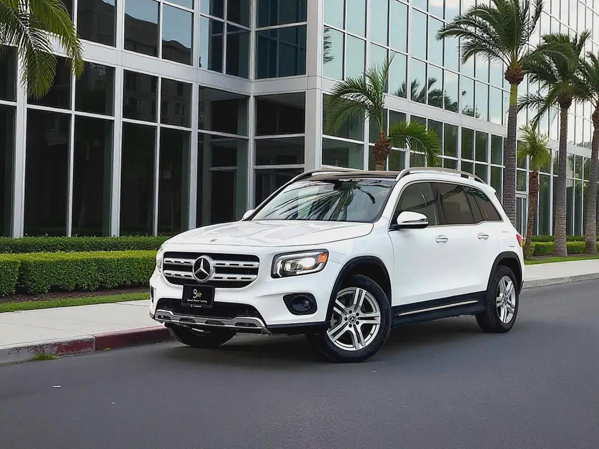 AED 1,560 PM | MERCEDES GLB250 4MATIC| 2023 | ORIGINAL PAINT | LOW MILEAGE| 0% DOWNPAYMENT-0-0