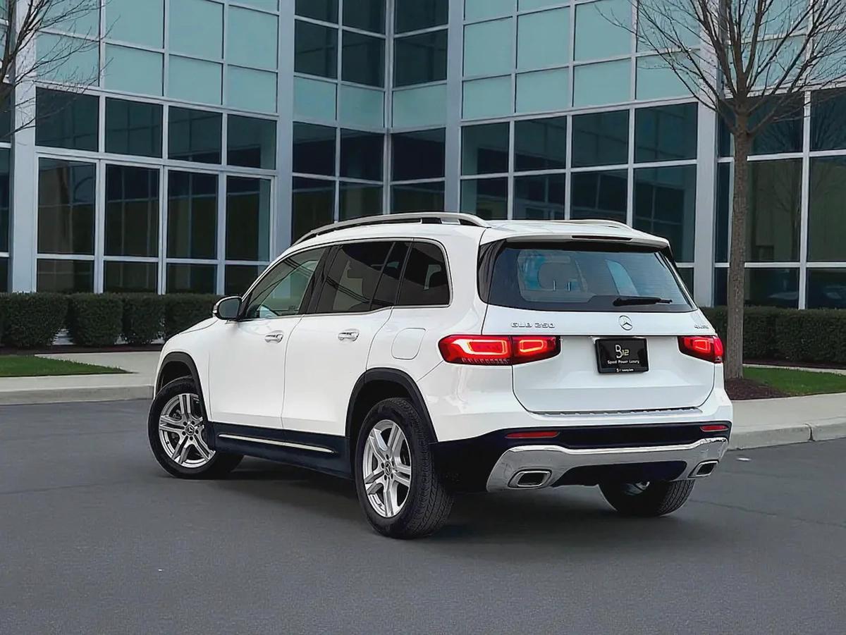 AED 1,560 PM | MERCEDES GLB250 4MATIC| 2023 | ORIGINAL PAINT | LOW MILEAGE| 0% DOWNPAYMENT-6-6