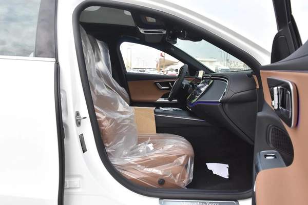 MERCEDES BENZ E200 2026 | WHITE