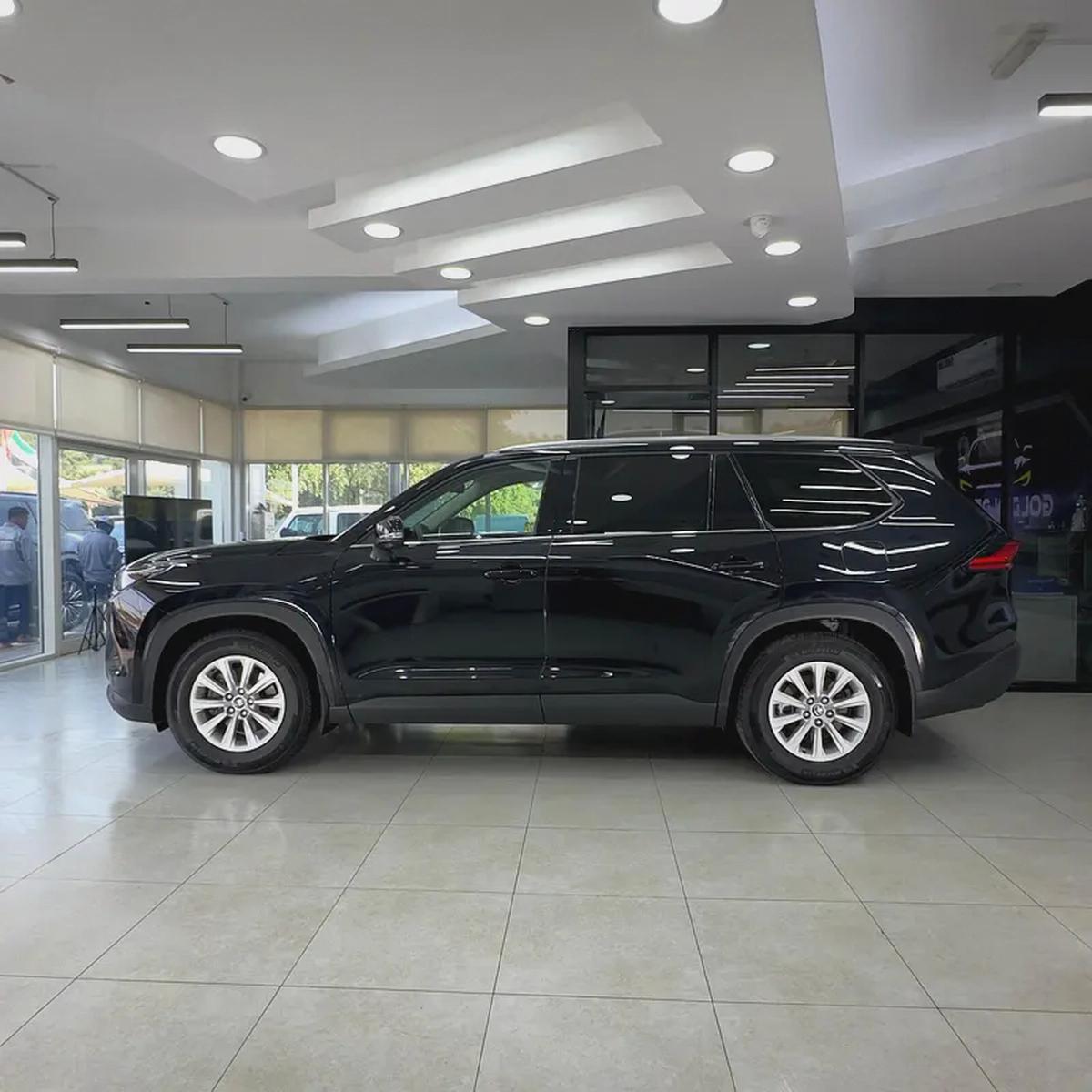 2024 Toyota Grand Highlander XLE-3-3