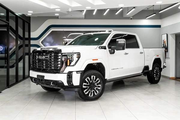 GMC Sierra 3500 HD Denali