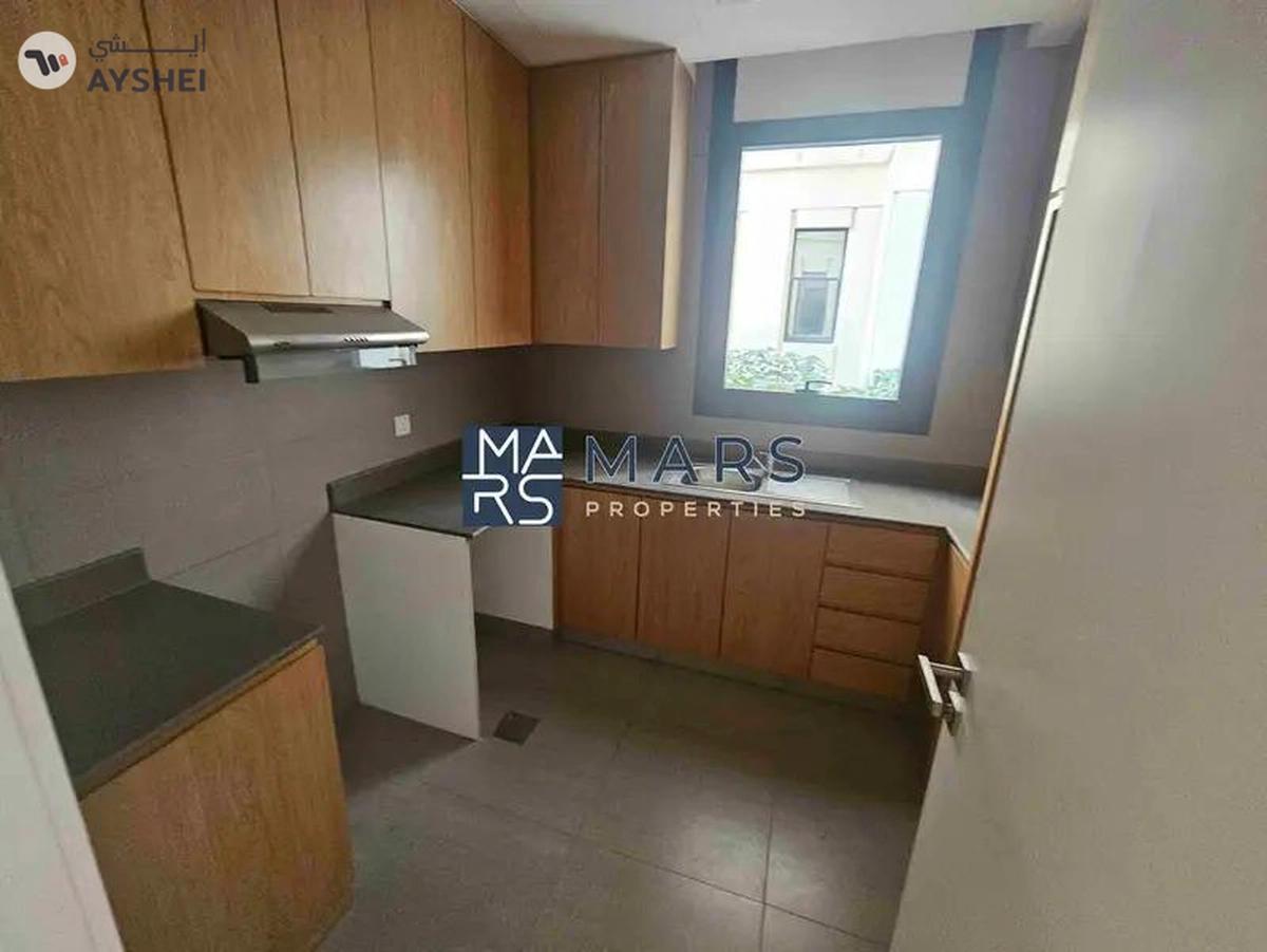 Brand New Luxury 2badroom aptmant available for sale in Al Mamsha-24-24