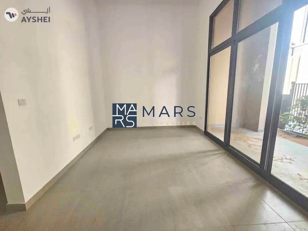 Brand New Luxury 2badroom aptmant available for sale in Al Mamsha-27-27