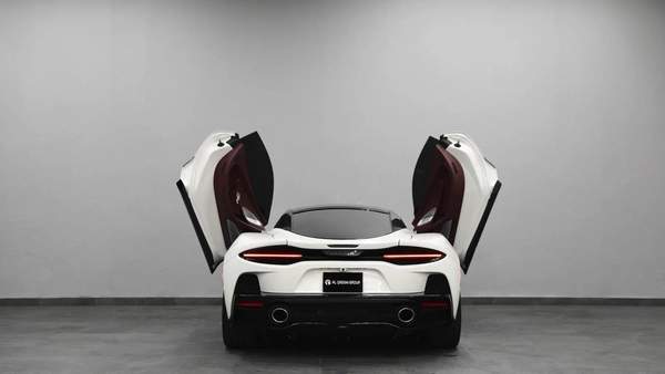 McLaren GT | Low KMs