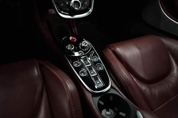 McLaren GT | Low KMs