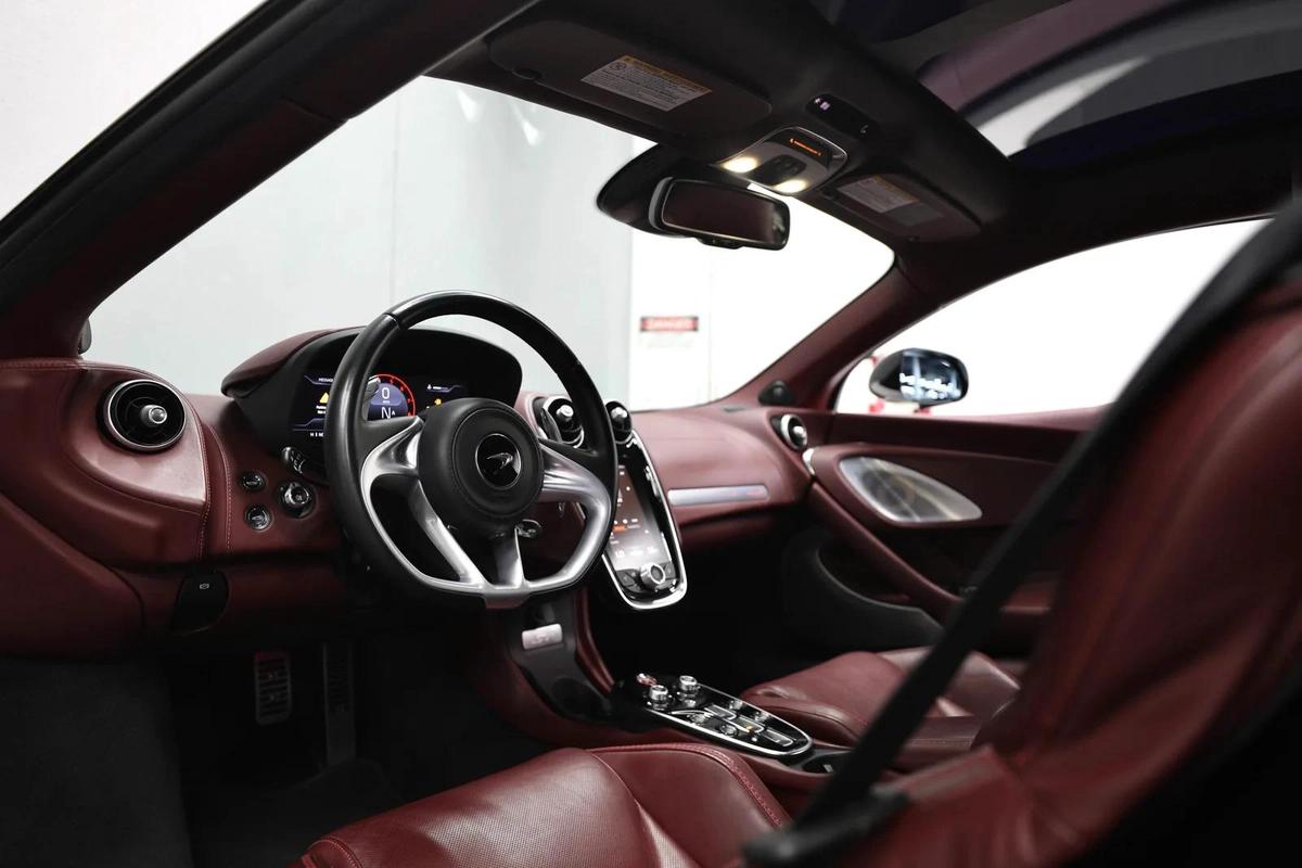 McLaren GT | Low KMs-10-10