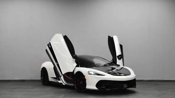 McLaren GT | Low KMs