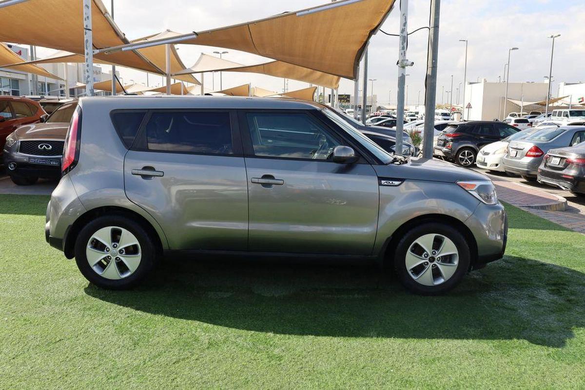 Used Kia Soul 1.6L EX 2016-6-6