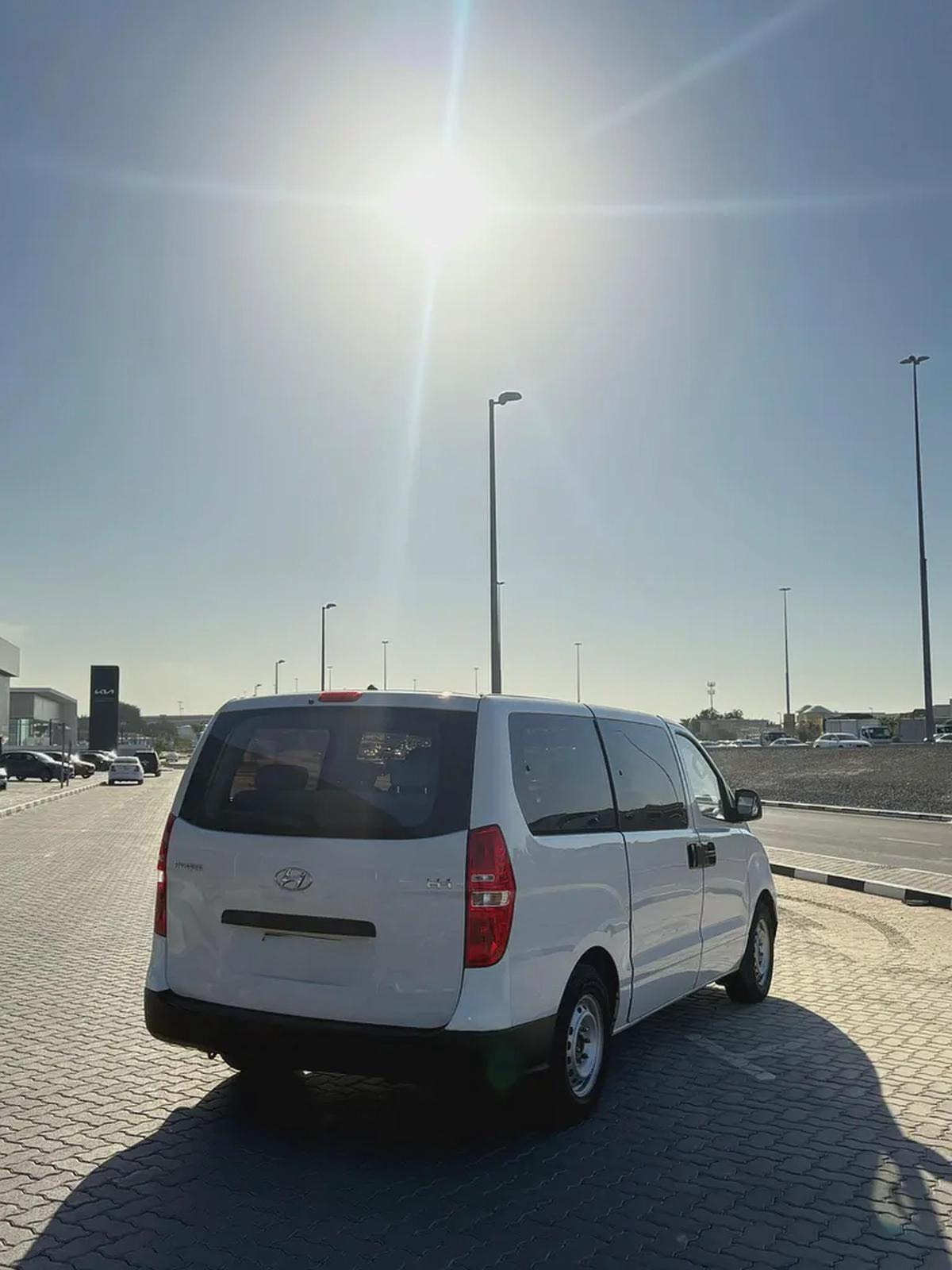 هيوانداي اتش ون نظيف جدا 2017-5-5