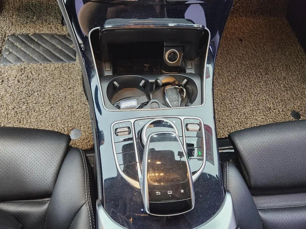 MERCEDES BENZ C (G) 2.0 C200 AVANTGARDE-11-11