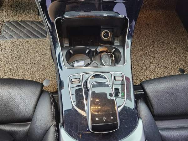 MERCEDES BENZ C (G) 2.0 C200 AVANTGARDE