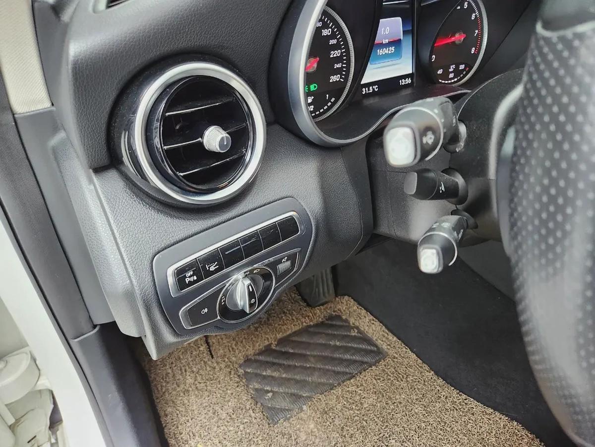 MERCEDES BENZ C (G) 2.0 C200 AVANTGARDE-15-15