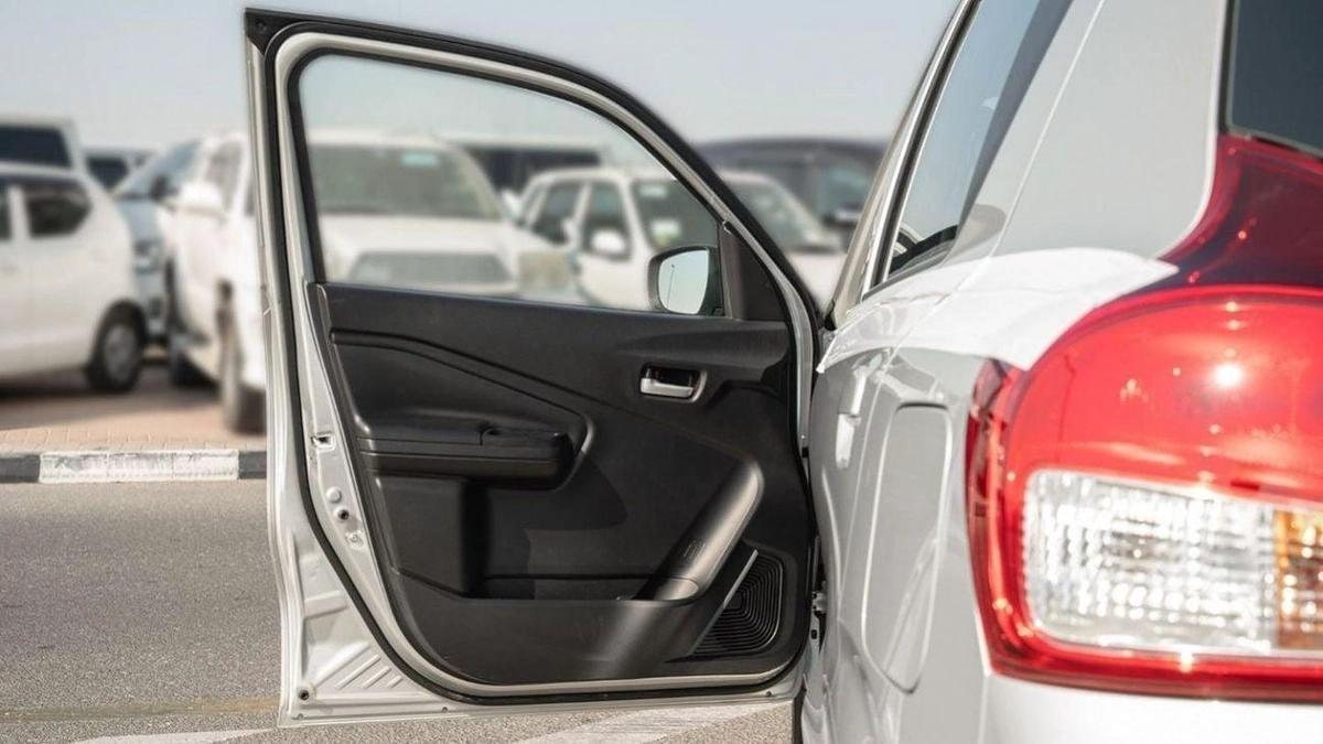 Suzuki Celerio GL 1.0P AT MY2023 – SILVER-9-9