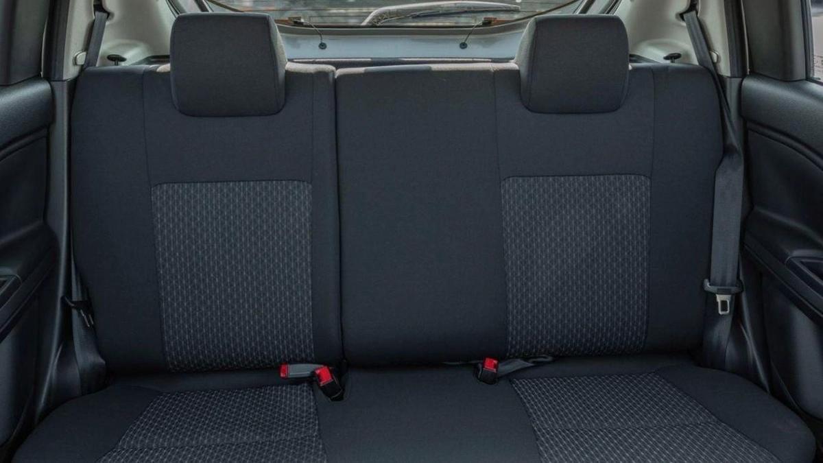 Suzuki Celerio GL 1.0P AT MY2023 – SILVER-15-15